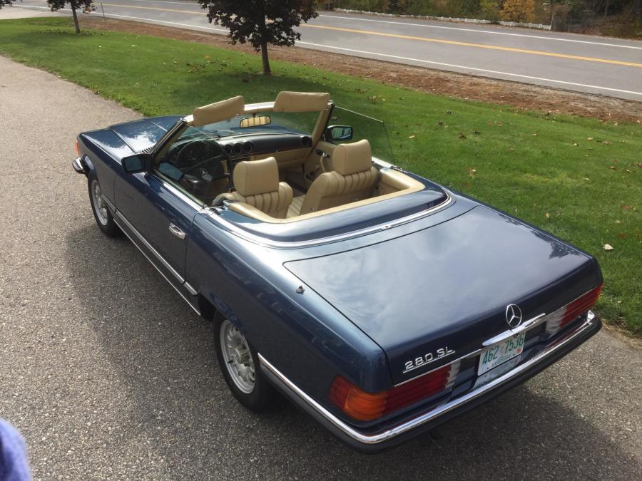  Mercedes-Benz 280 SL (R107) 1983 года  (EU) (фото 16 из 120)